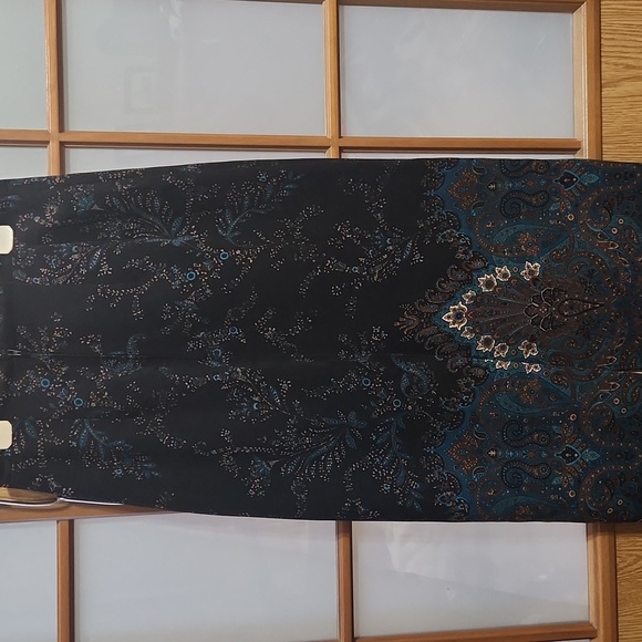 Briggs New York Black and Teal And Brown Paisely Patterned Pencil Skirt - Picture 4 of 7